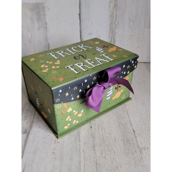 Cardboard trick or treat Halloween home box Decor unique - Picture 2 of 7